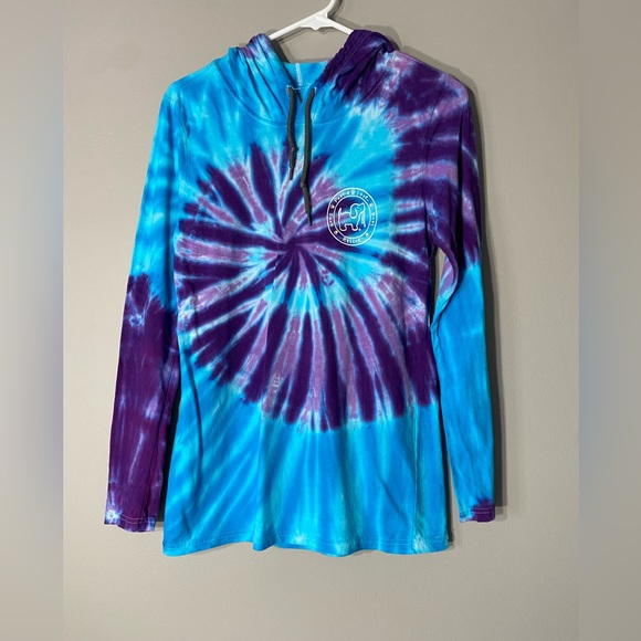 Puppy Love Rescue S T-shirt Hoodie
100% cotton, long sleeve
Tie-dye - Picture 1 of 3